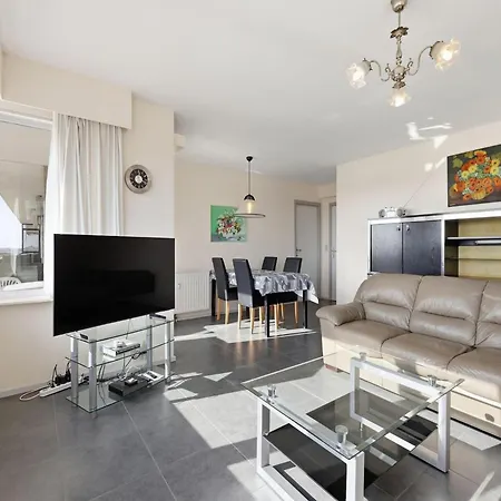Marina Corner For 4 Apartment *
