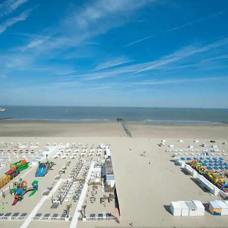 Marina Corner For 4 Blankenberge